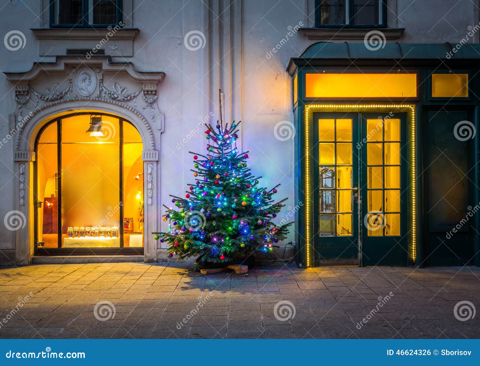 Christmas tree in Vienna stock photo. Image of touristic 46624326