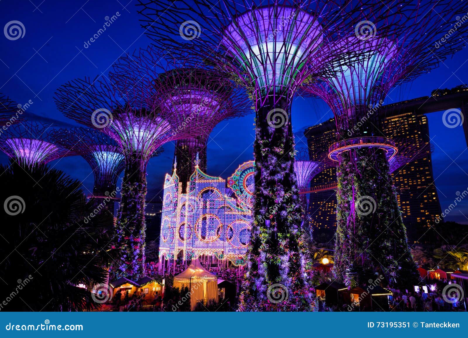 Christmas Wonderland At Gardens By The Bay Singapore Editorial Photo Image Of Park Scene