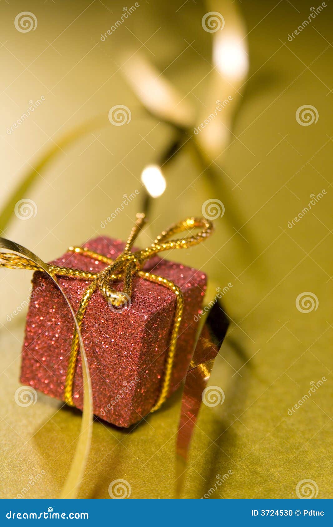 73,335 Wrapping Ribbon Stock Photos - Free & Royalty-Free Stock Photos from  Dreamstime