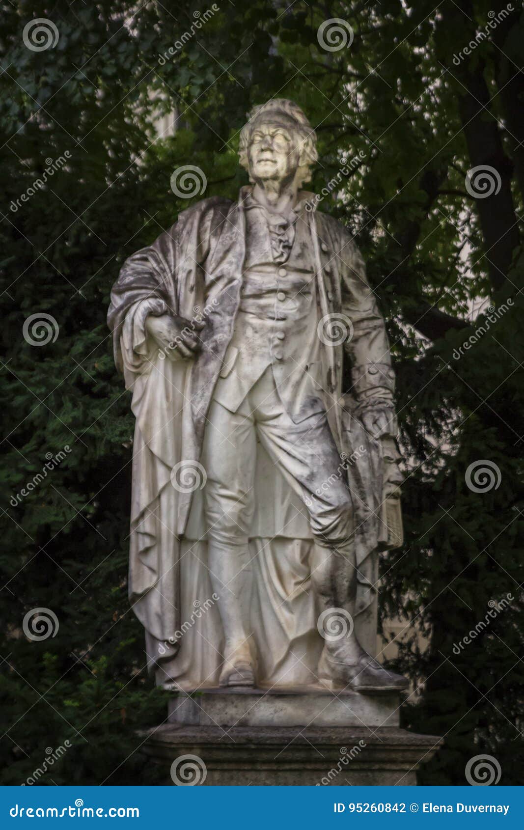 christoph willibald ritter von gluck statue, vienna, austria