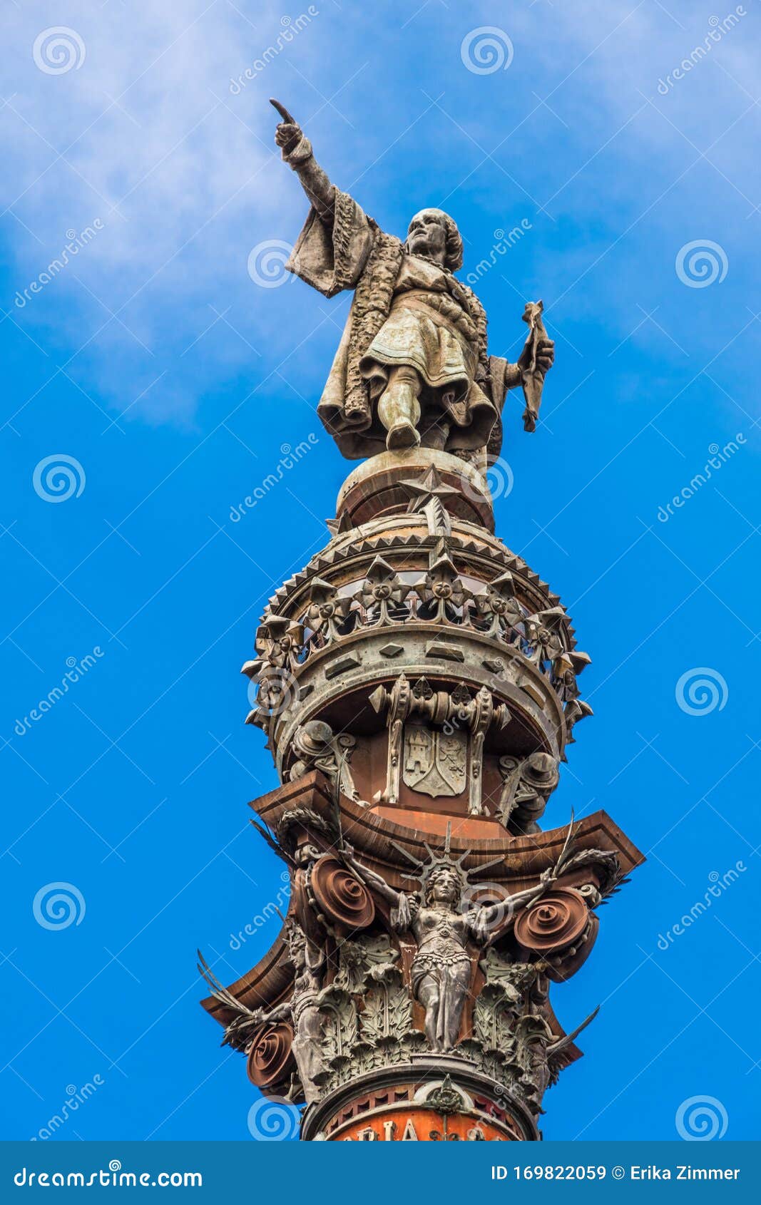 christopher columbus statue pointing beyond