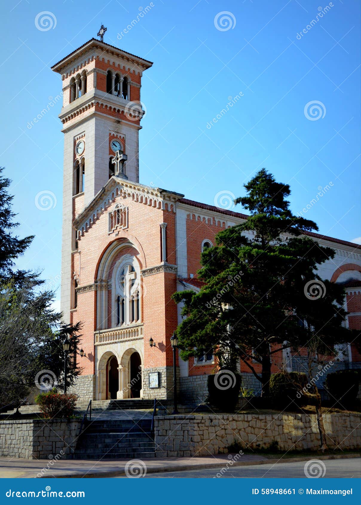church of the blessed sacrament - la falda