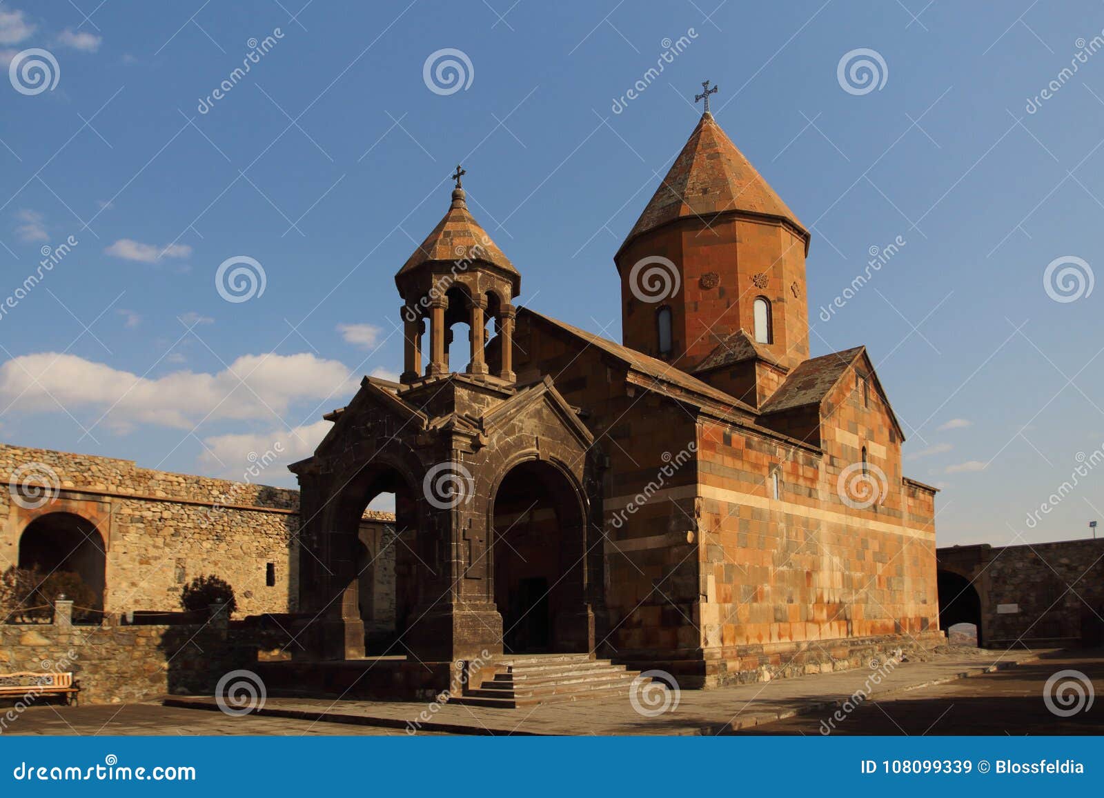 Premium Photo  Tower of the church of holy mother of god in khor virap  monastery ararat province armenia