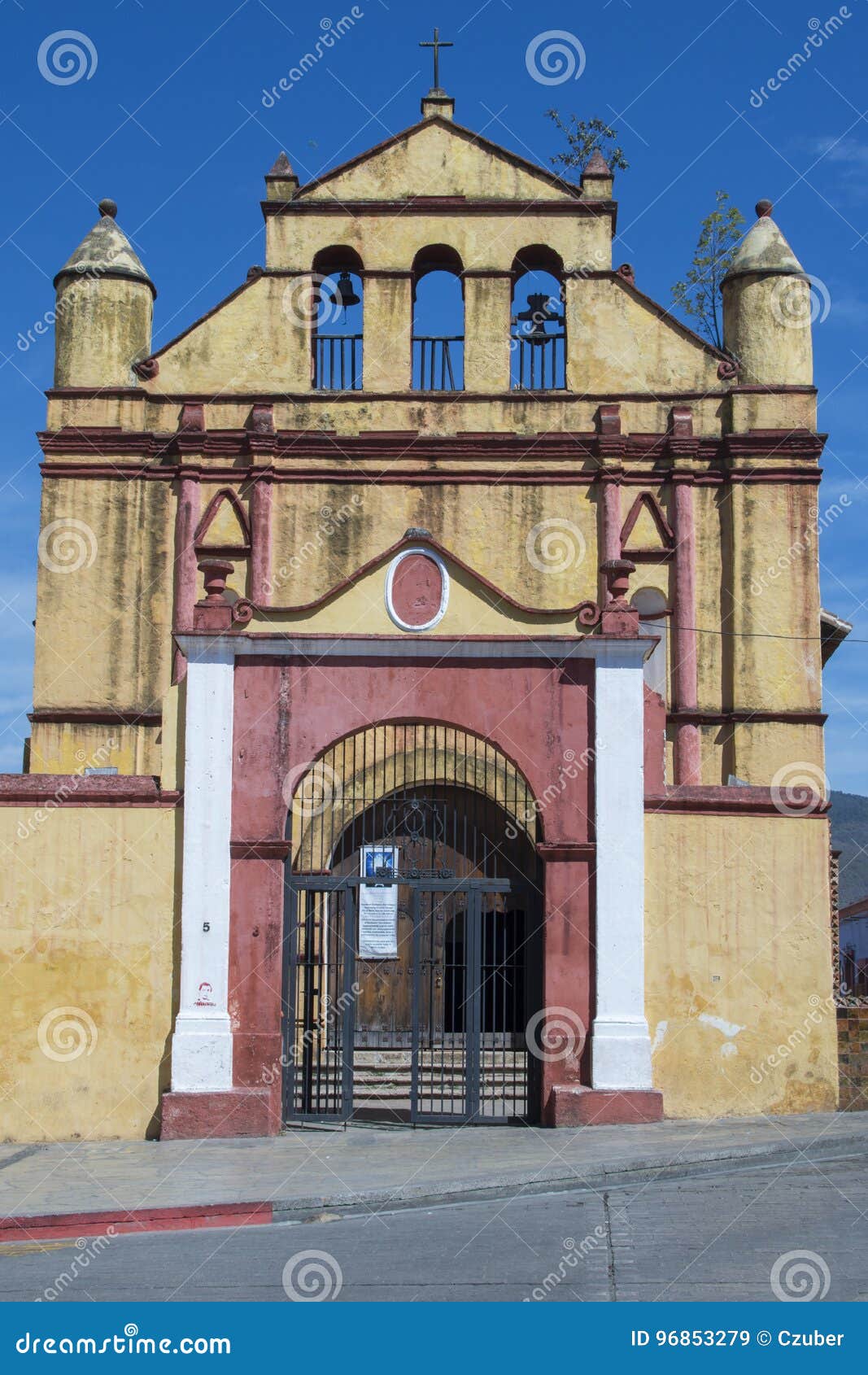 Church of San Nicolas in San Cristobal De Las Casas Stock Image - Image of  exterior, catholic: 96853279