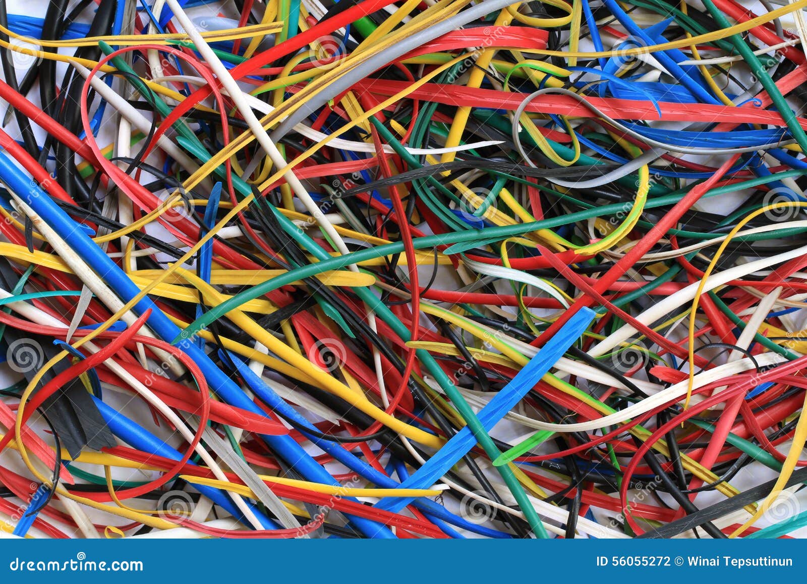 Chute De PVC De Fil électrique Photo stock Image 56055272