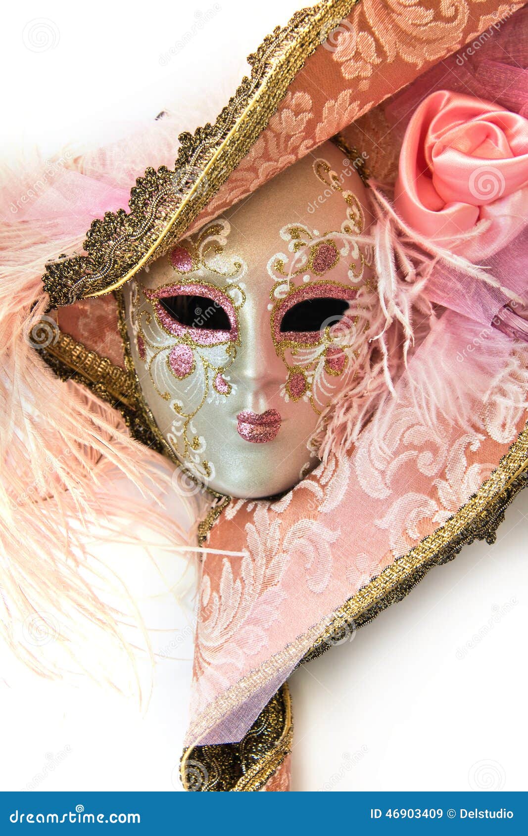Ciérrese Para Arriba De Una Máscara Veneciana De La Mujer Rosada Imagen de  archivo - Imagen de cara, retrato: 46903409