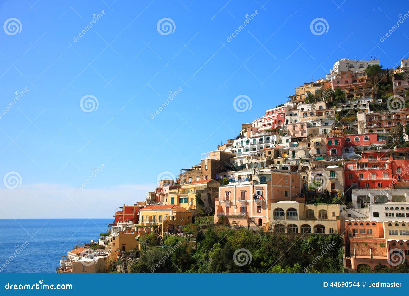 Cidade de Positano, Amalfi foto de stock. Imagem de velho - 44690544