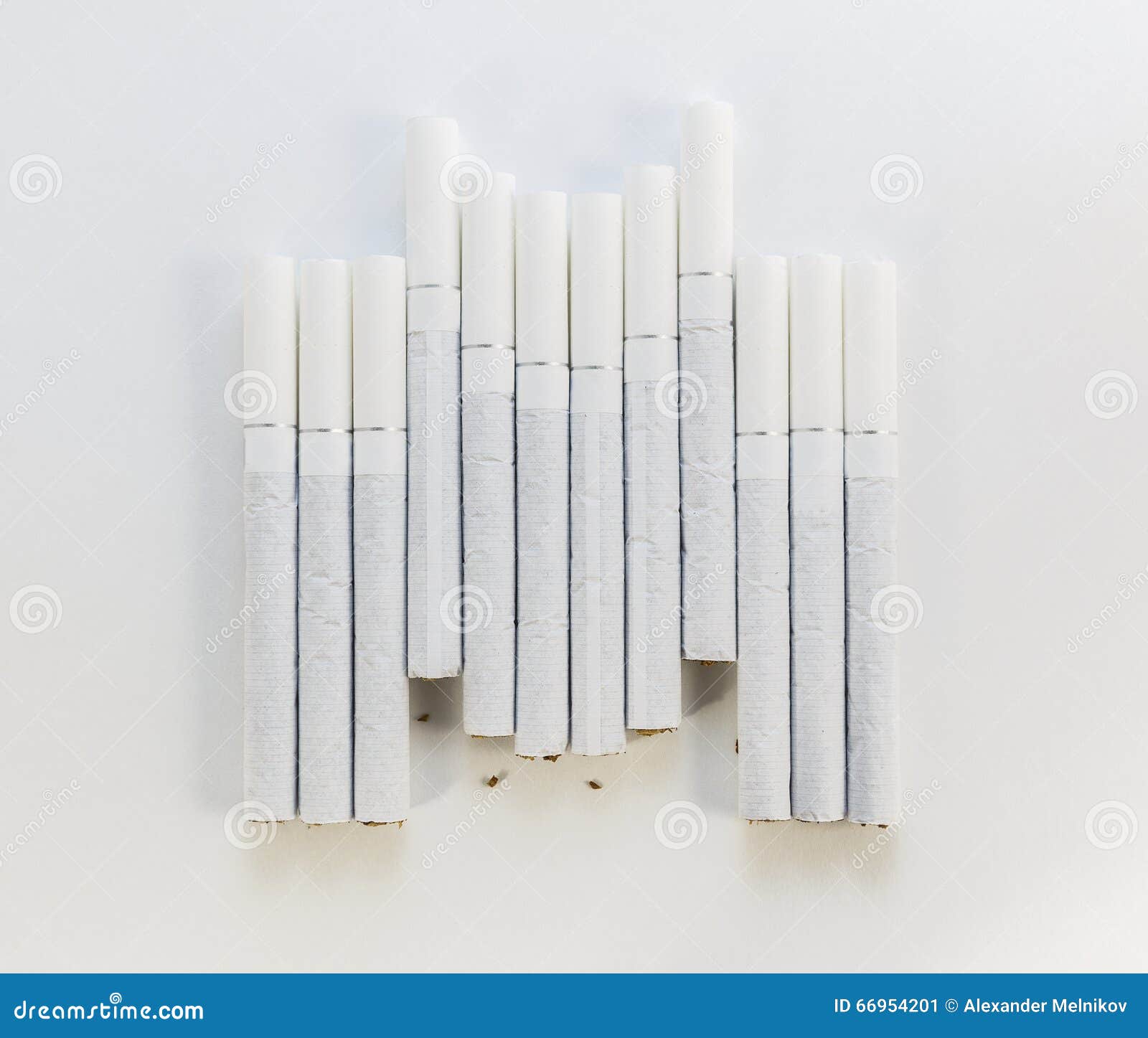 Сигареты с белым фильтром. Белые сигареты с белым фильтром. Сигариллы с белым фильтром. Тонкие сигареты с белым фильтром.