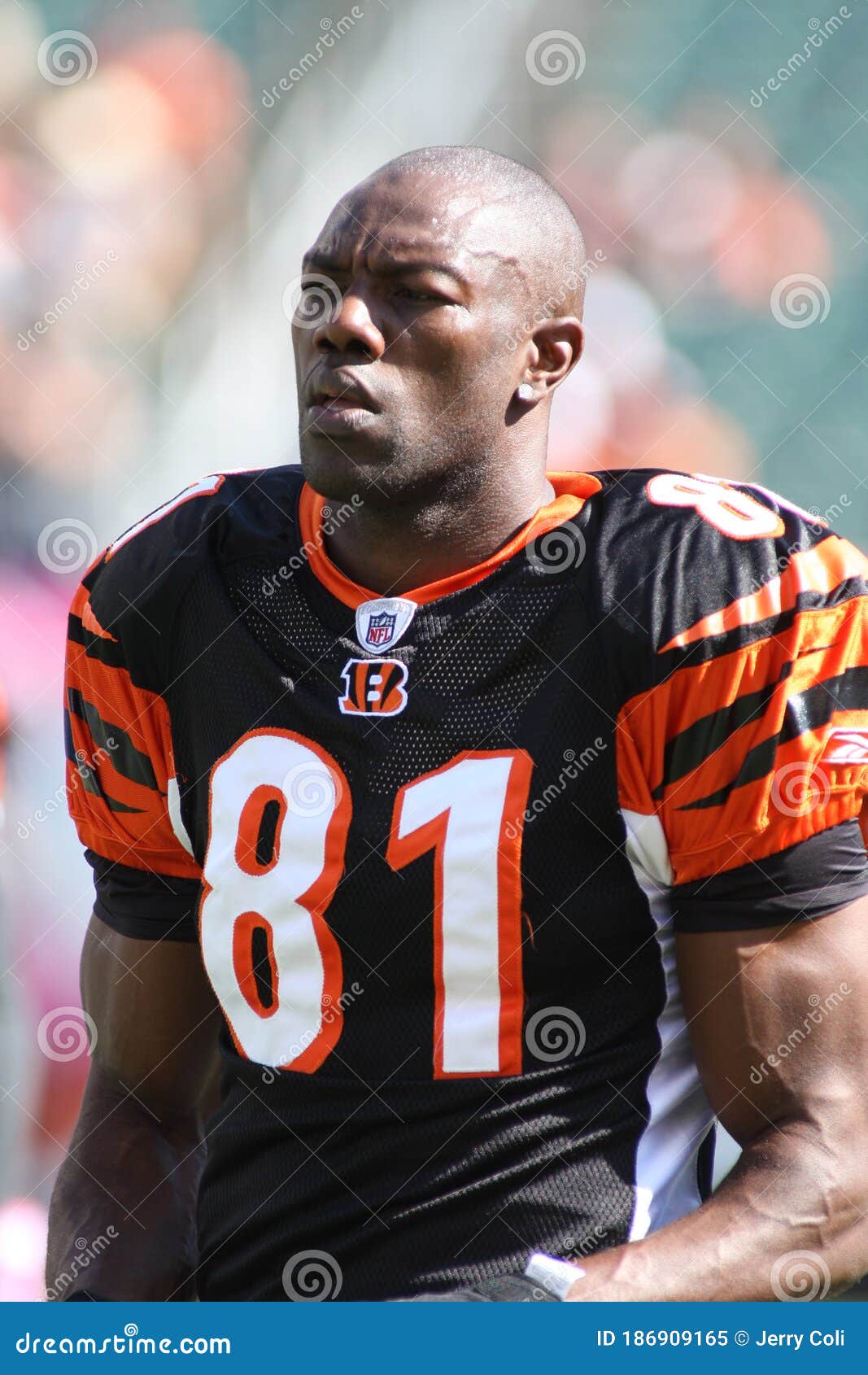 Terrell Owens editorial image. Image of receiver, terrell - 186909165