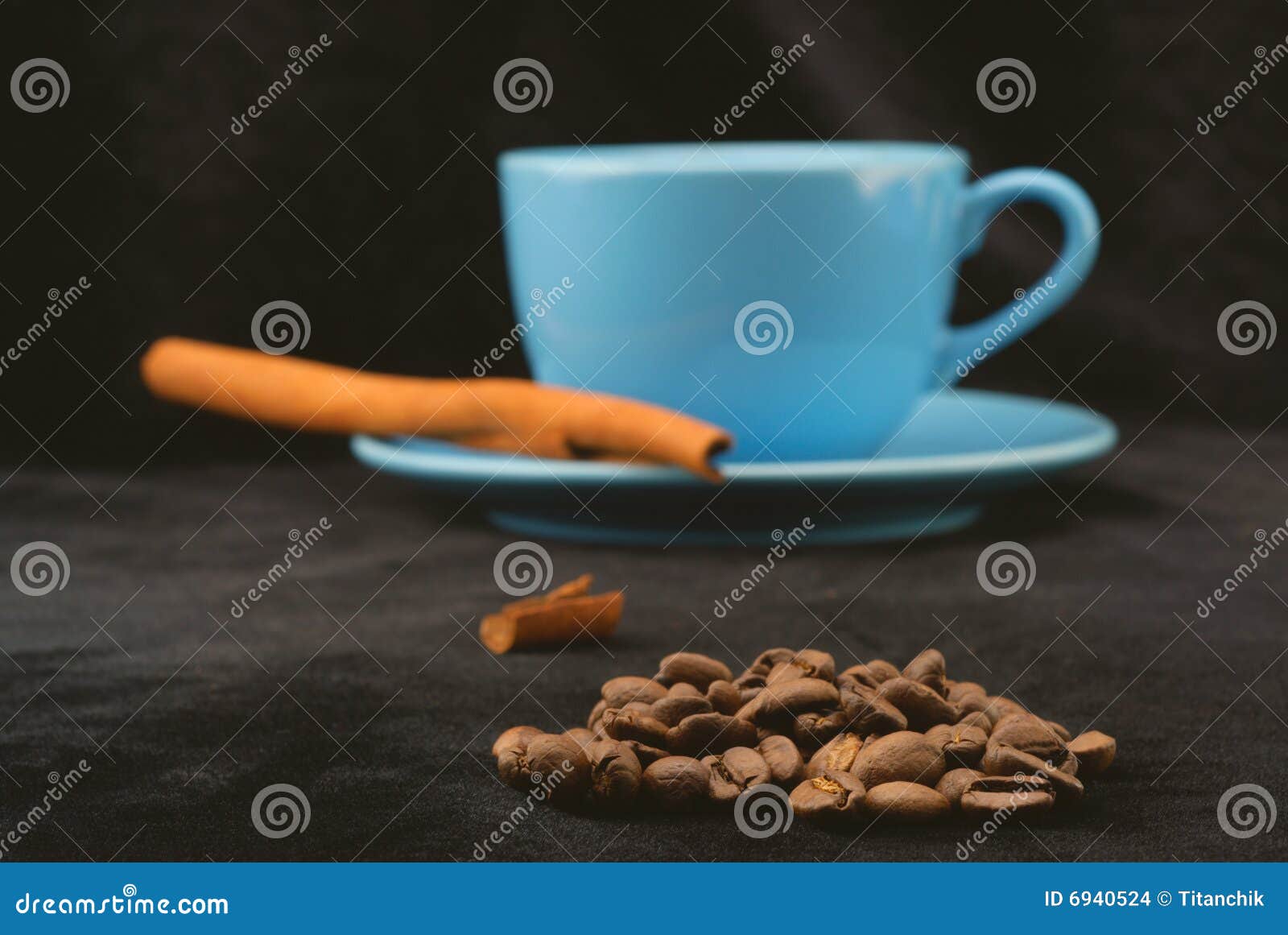 Cinnamon aromatherapy stock photo. Image of macro, aromatherapy 6940524