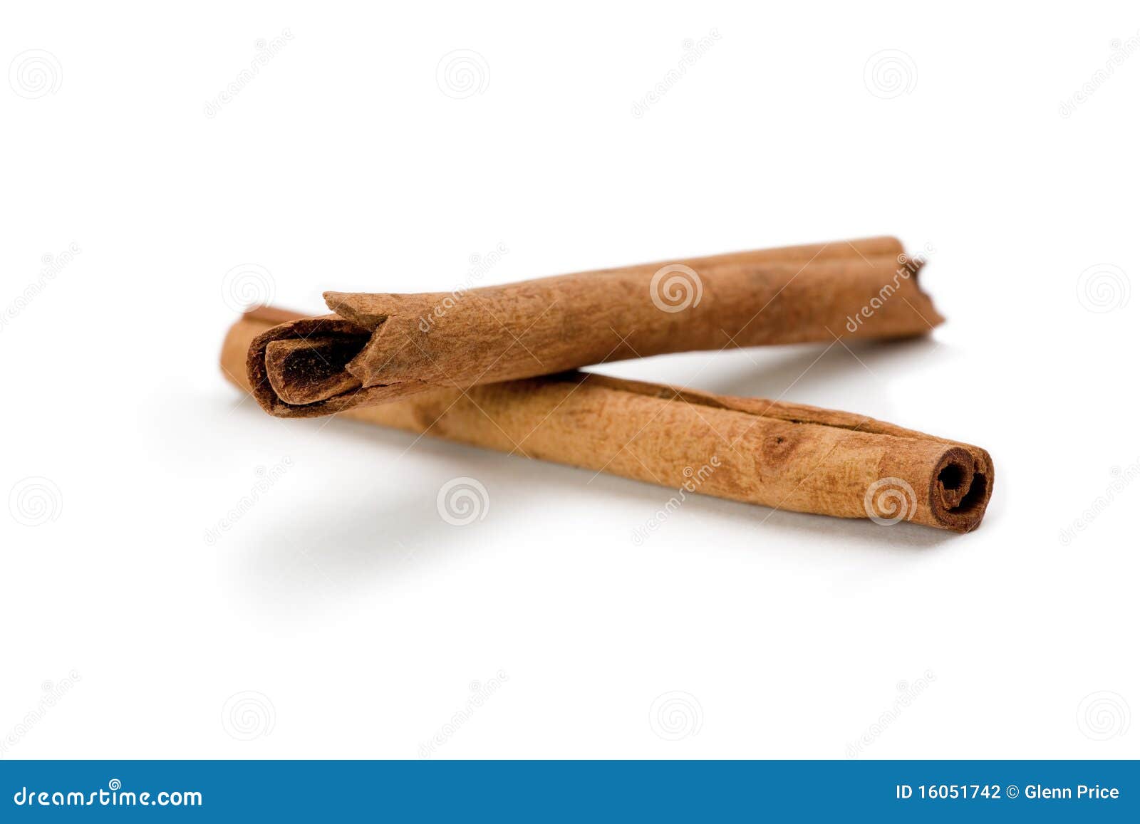 Cinnamon Sticks stock photo. Image of ingredient, quills 16051742