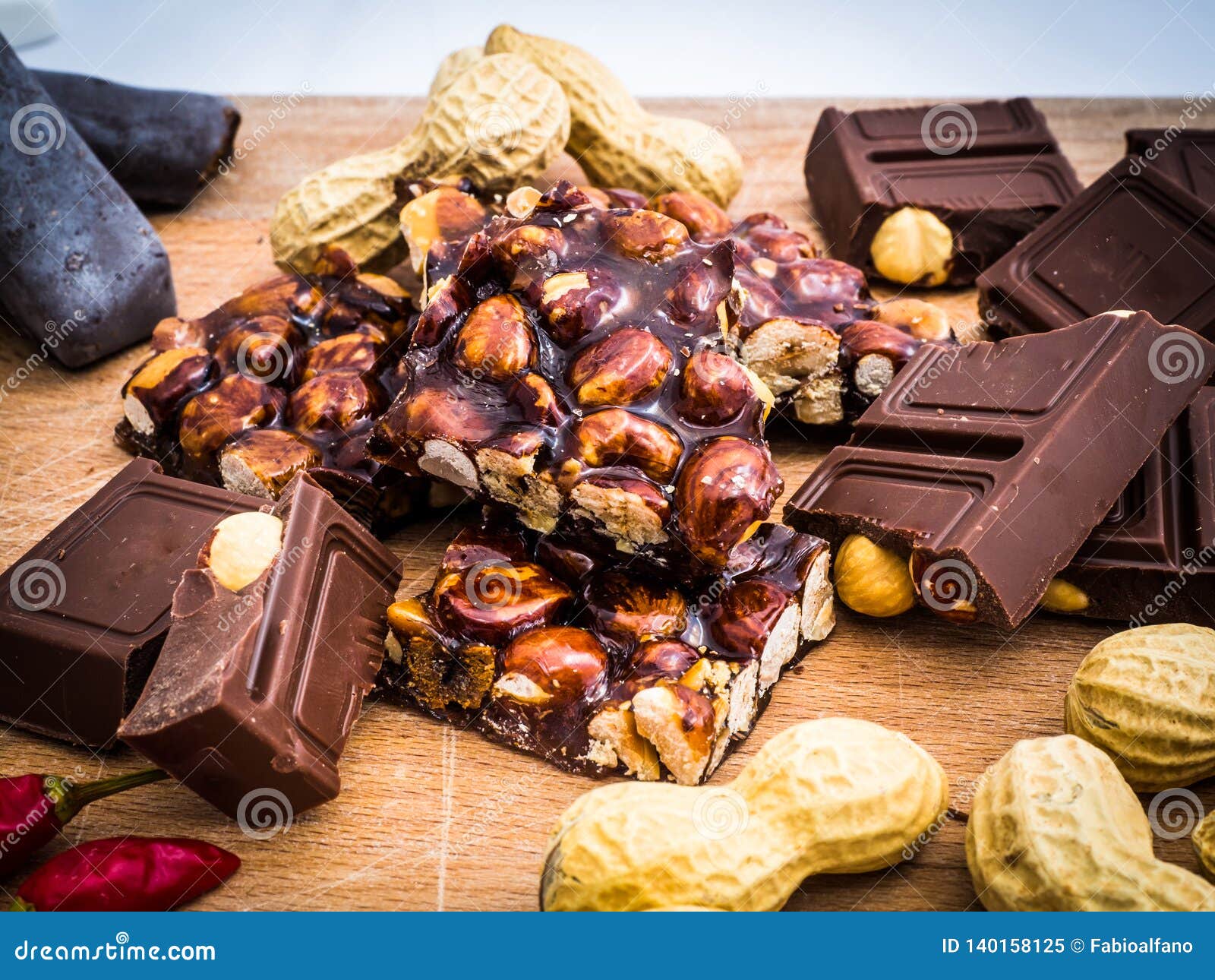 Cioccolato Delizioso E Nougat Italiano Della Nocciola ...