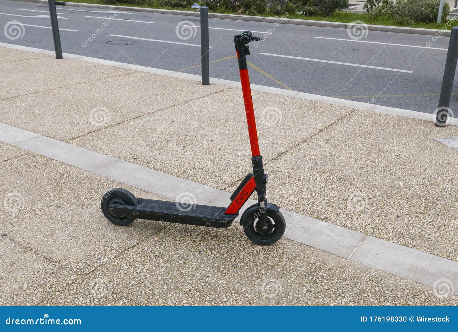 circ e scooter