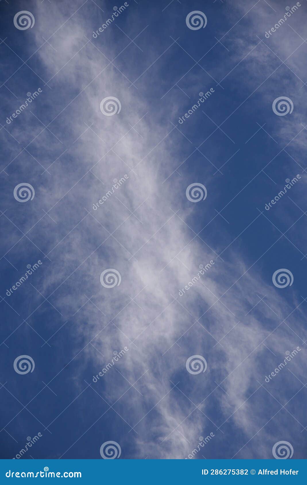 Cirrus Cloud Formation Feather Cloud Stock Photo Image of blue