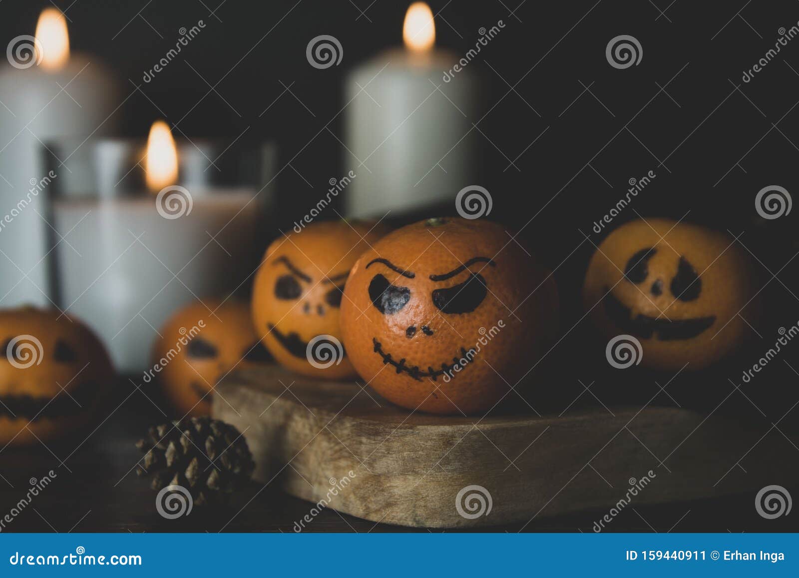 Frutas com uma cara assustadora, engraçada, Halloween, intrincada