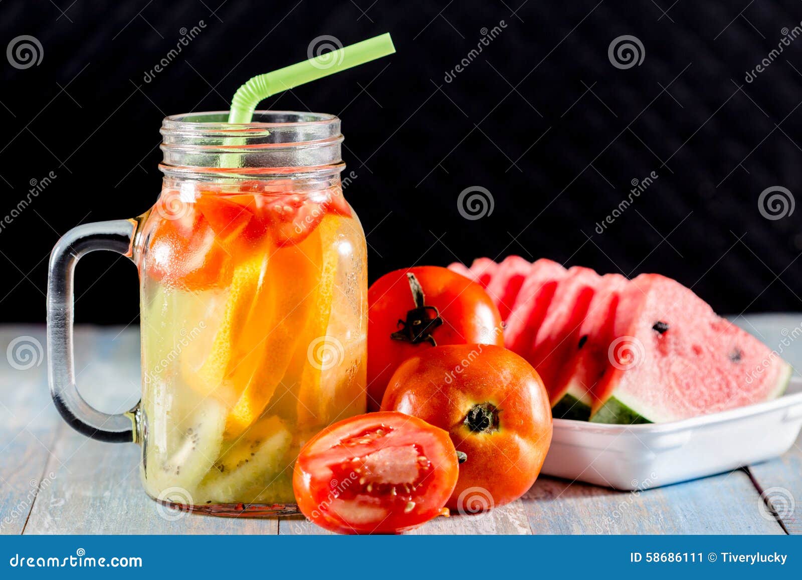 Citrus fruits and kiwi stock image. Image of beverage 58686111