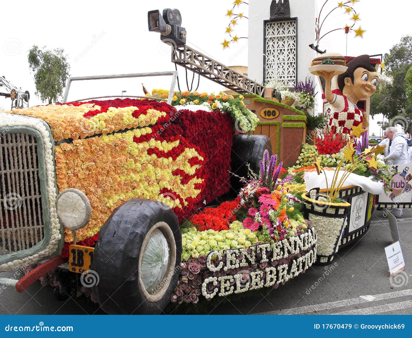 The City of Burbank S 2011 Rose Bowl Parade Float Editorial Stock Image