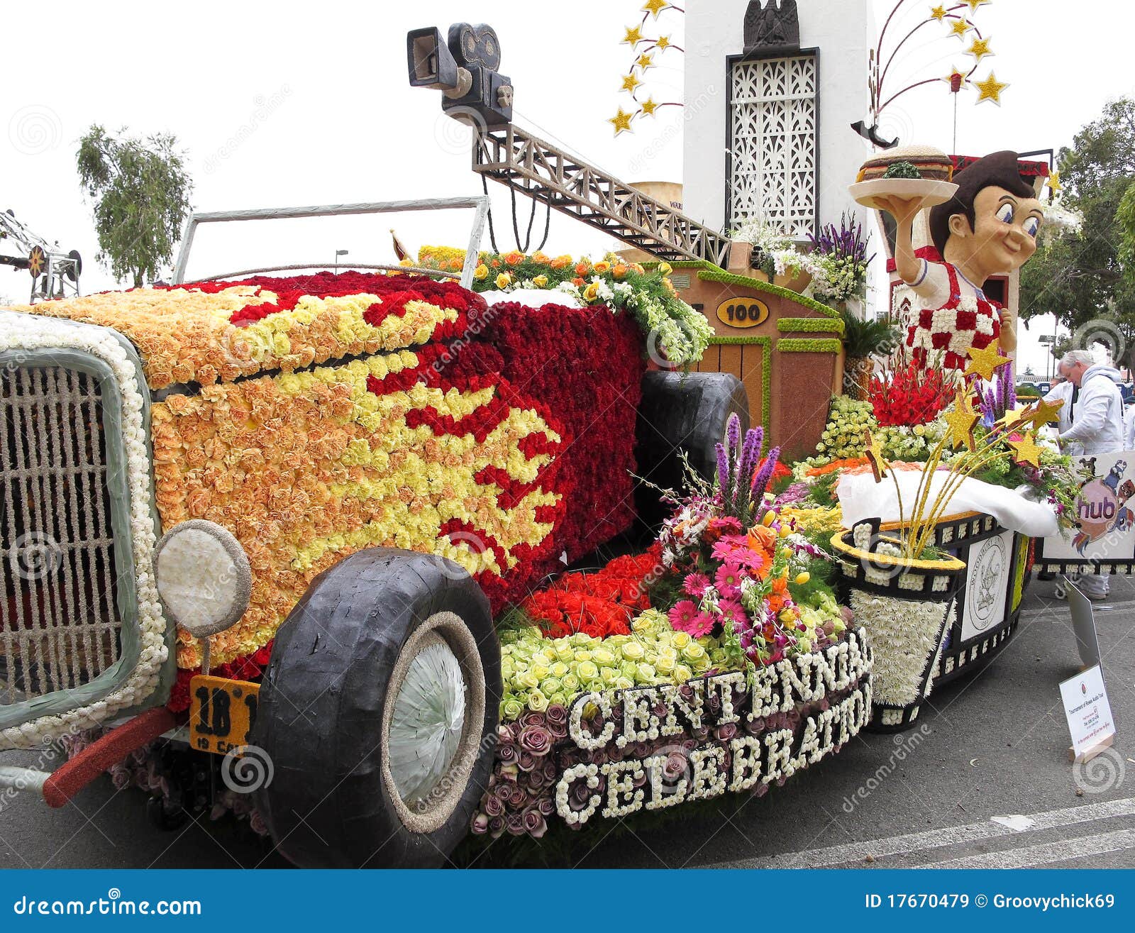 the-city-of-burbank-s-2011-rose-bowl-parade-float-editorial-stock-image