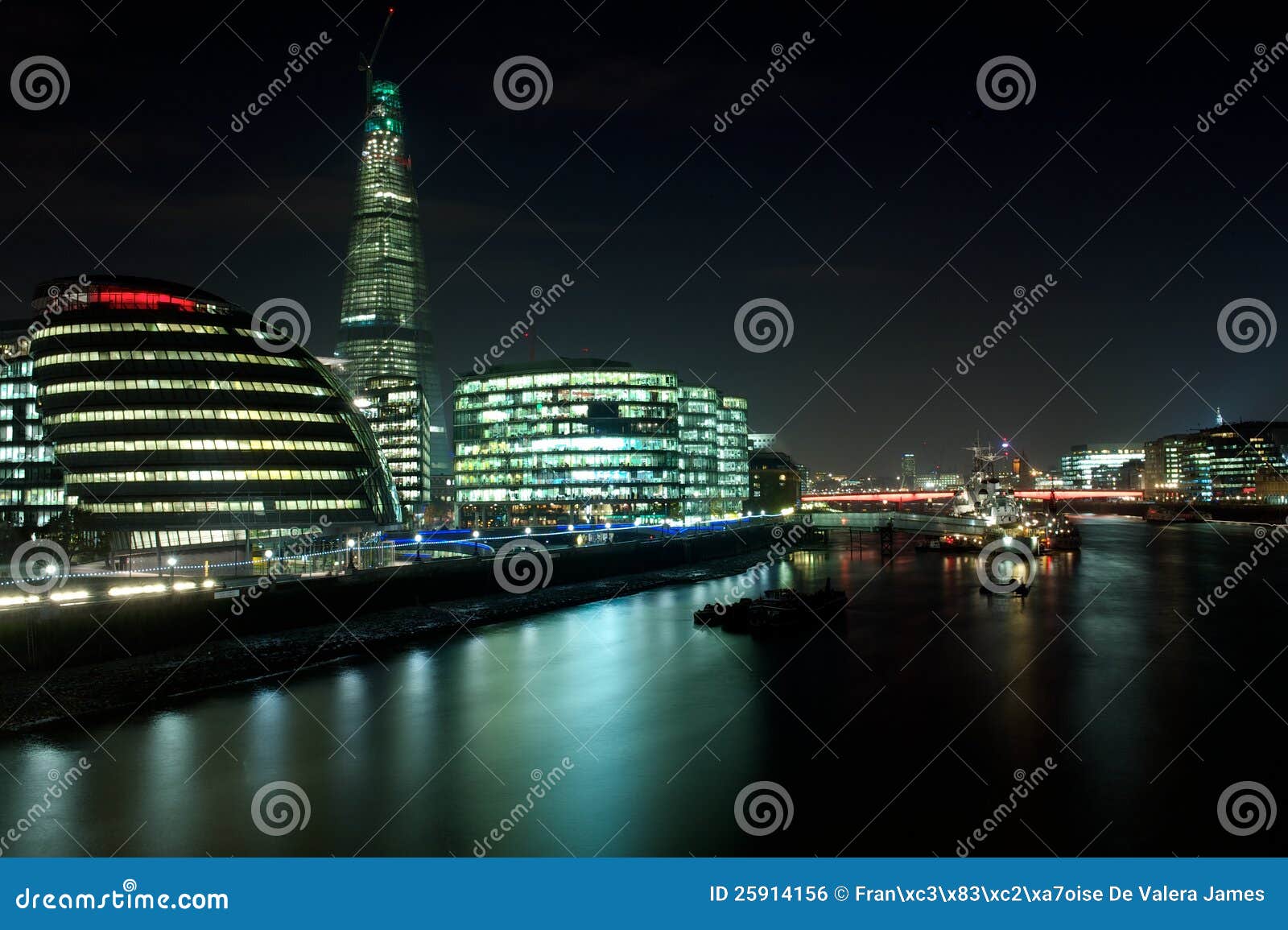city hall, shard building and hms belfast at night