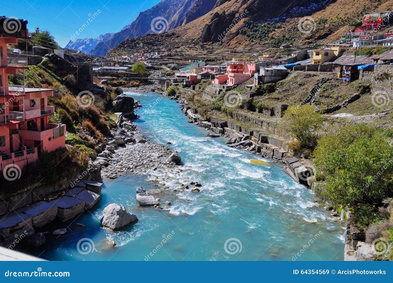 478 Templo De Badrinath Fotos de stock - Fotos libres de regalías de  Dreamstime, image size:1600x1153