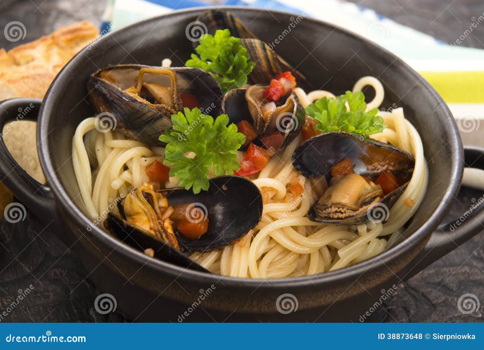 Clams in tomato sauce stock photo. Image of diet, saucepan 38873648