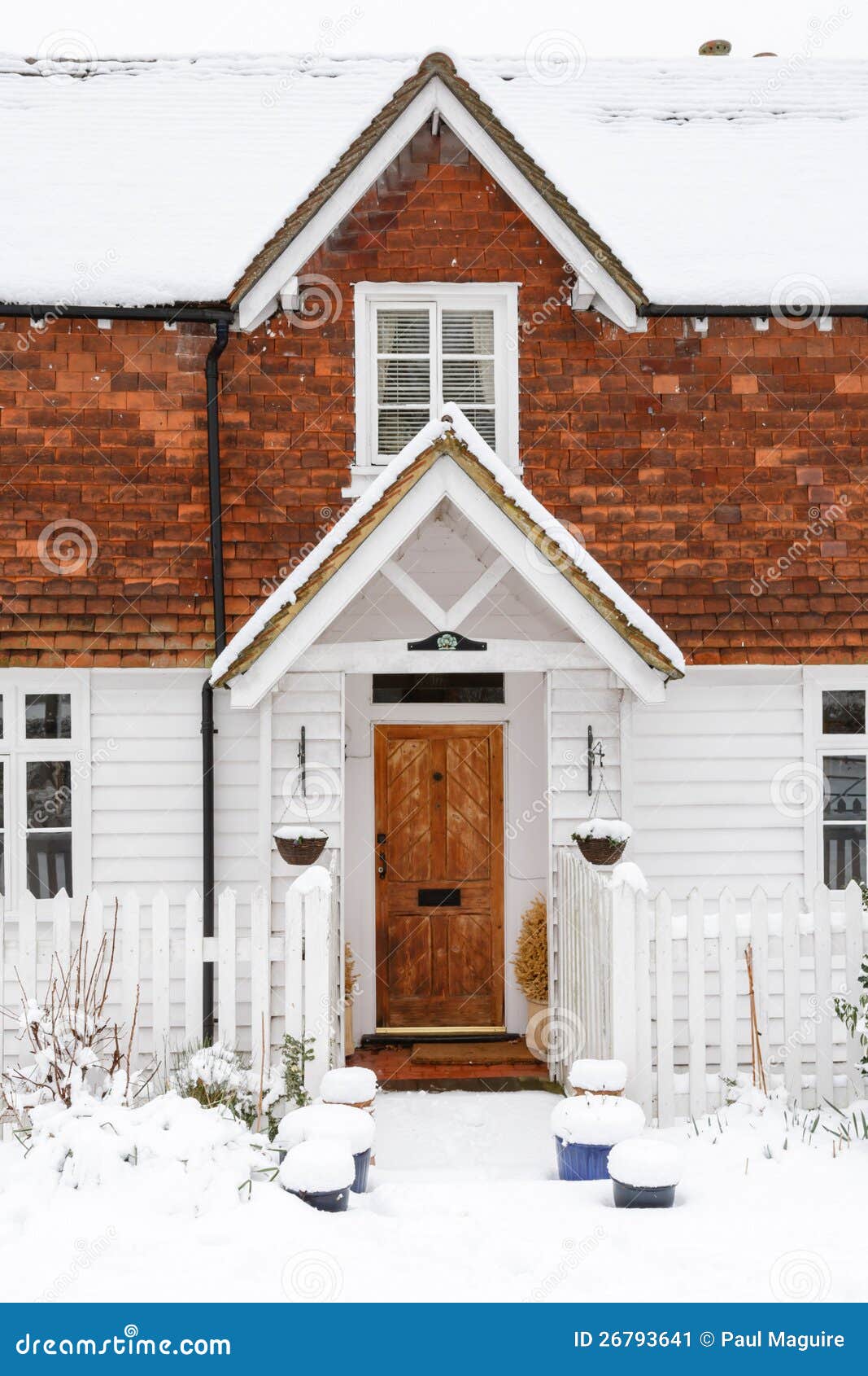 Clapboard house front stock image. Image of architecture 26793641