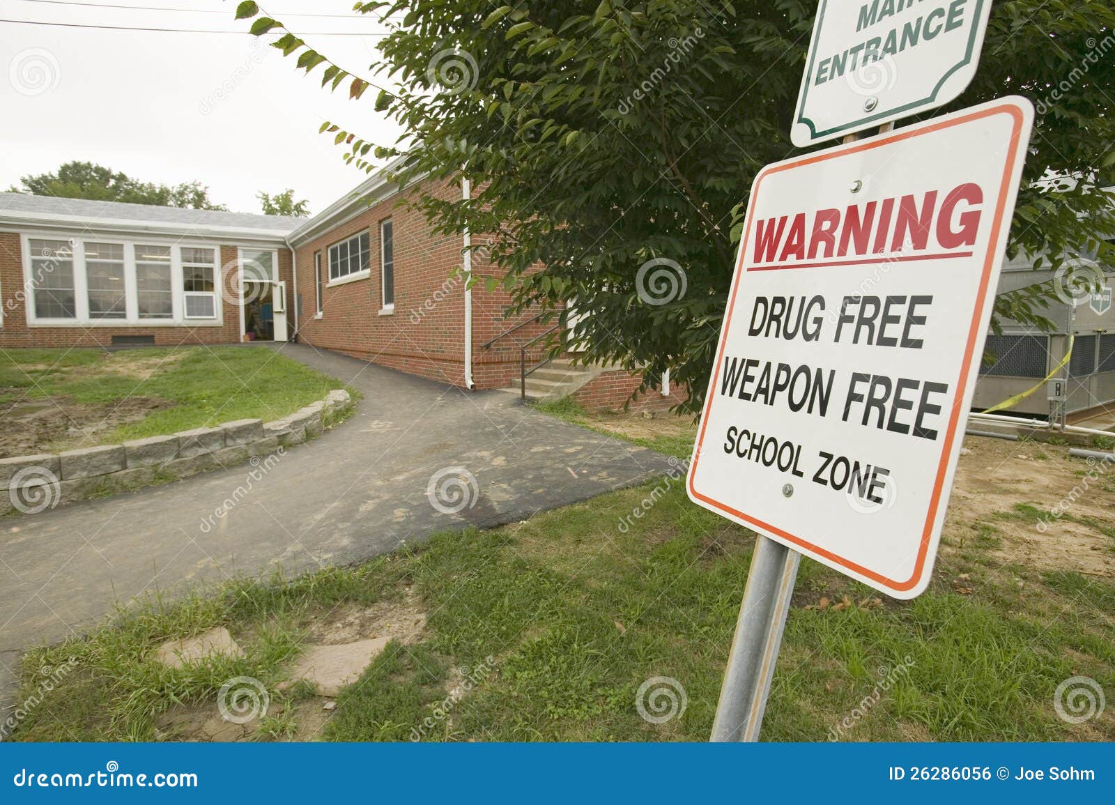 Clark School editorial photo. Image of school, groves 26286056