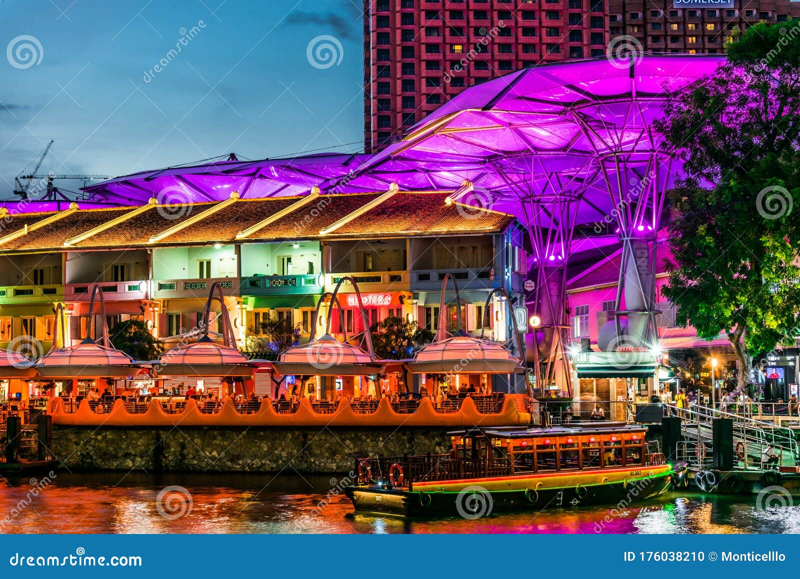 After Hours In Singapore, Singapore Nightlife