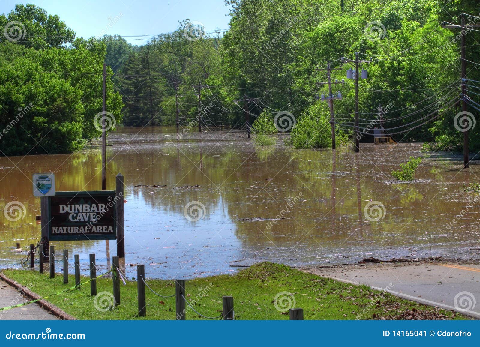 Clarksville Tn Flooding 2010 Editorial Photo Image of state, road