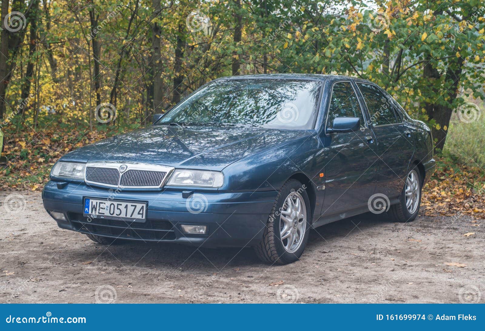 Classic Blue Lancia Kappa Parked Under Autumn Tree Editorial Stock Image -  Image of front, collection: 161699974
