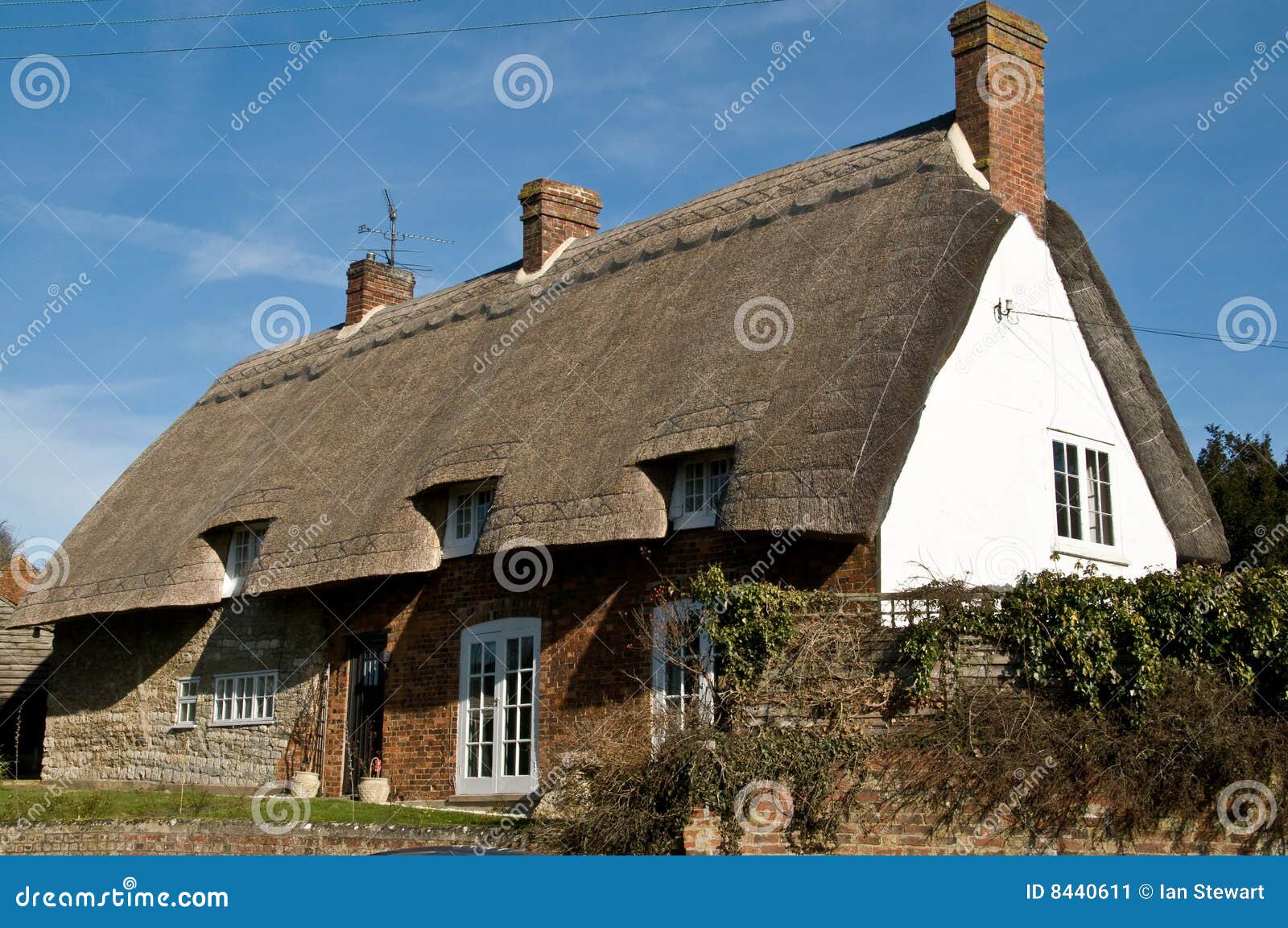 Classic British Rural Home Stock Image Image Of Element 8440611