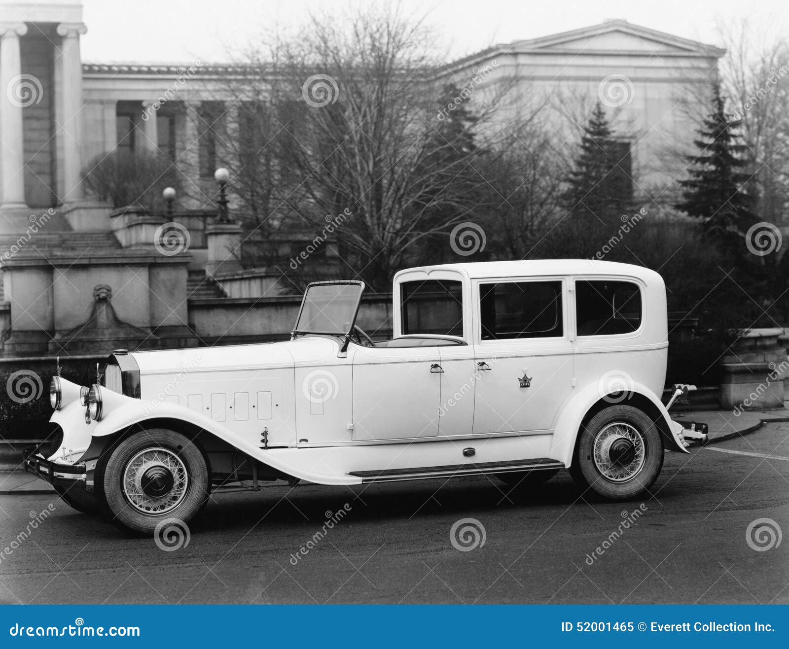 Classic Car Parked Outside Building Stock Image - Image of bygone, cars