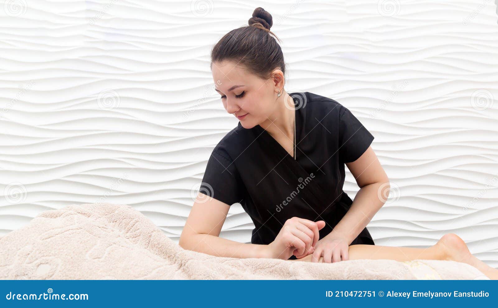 Classic Massage In Spa Beauty Salon Stock Image Image Of Lying Person 210472751