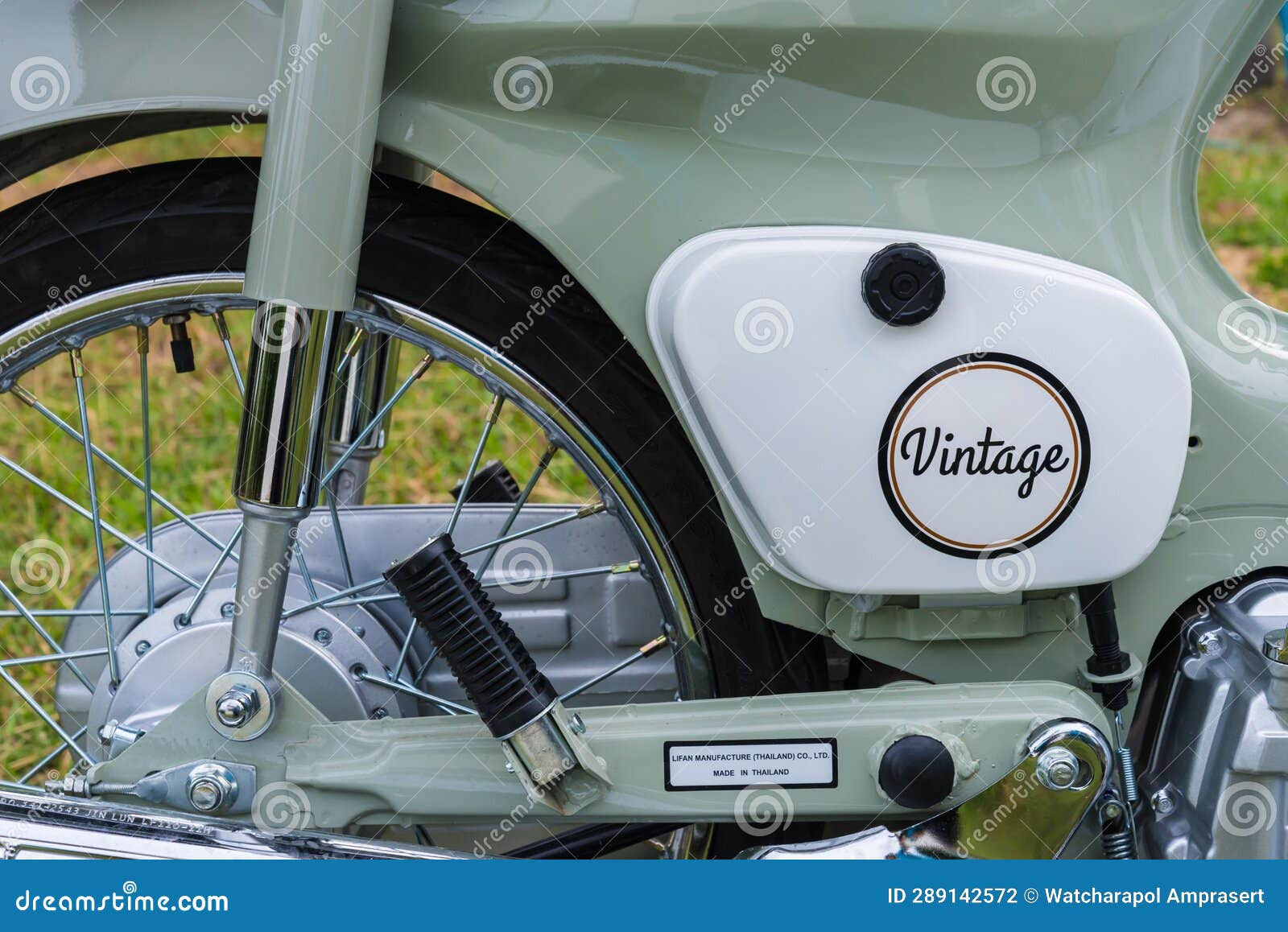 Classic old motorcycle stock photo. Image of bike, motor 289142572
