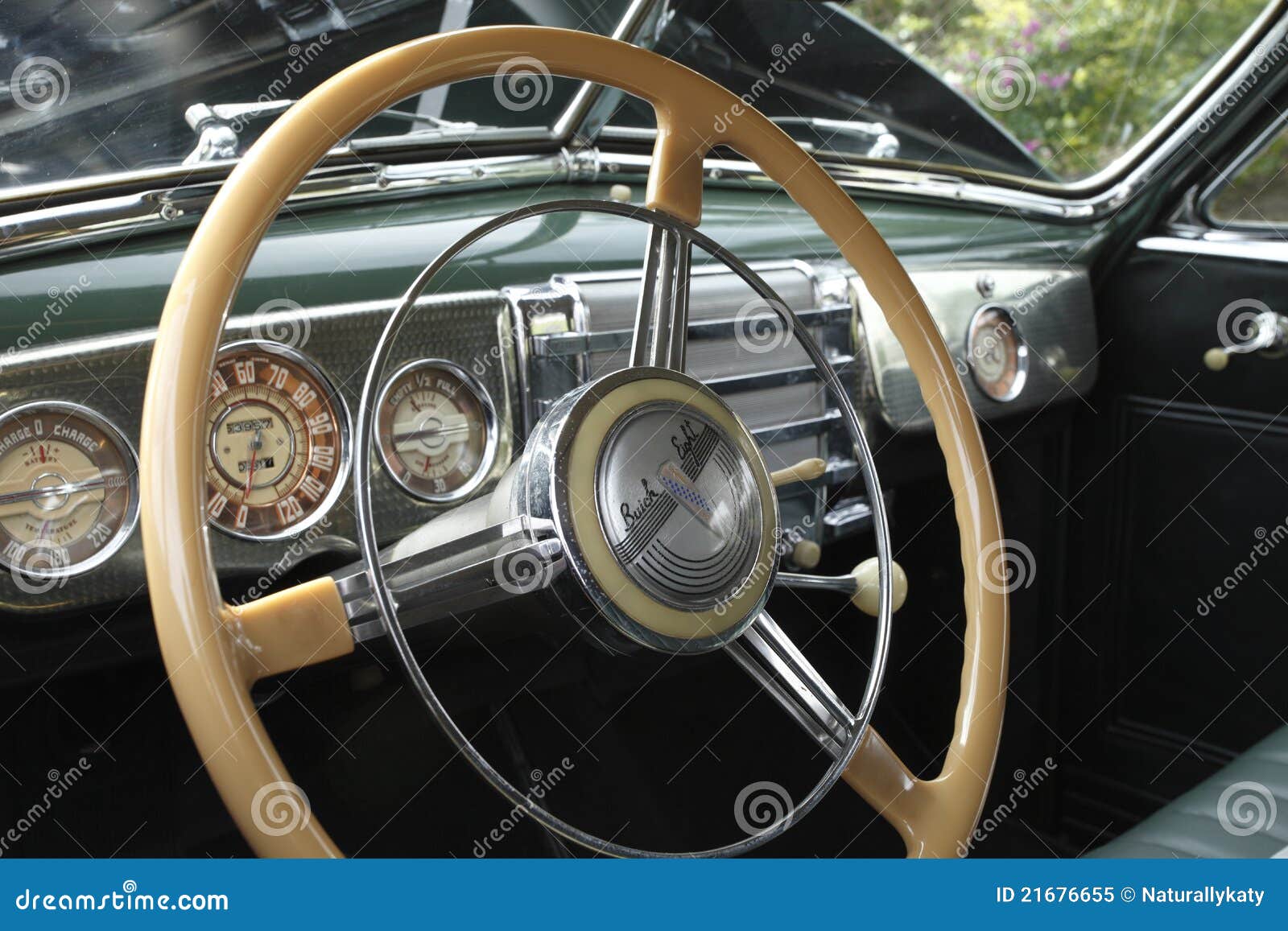 A Classic Steering Wheel editorial image. Image of classic 21676655