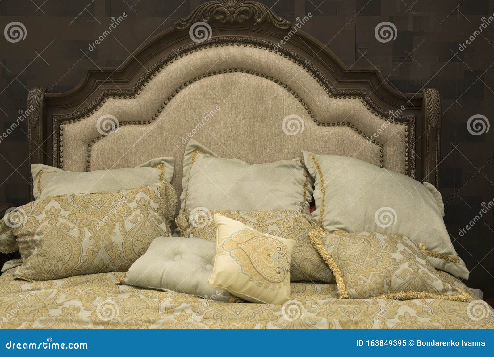 Classic Style Hotel Luxury Bed with Cozy Pillows Stock Image Image of