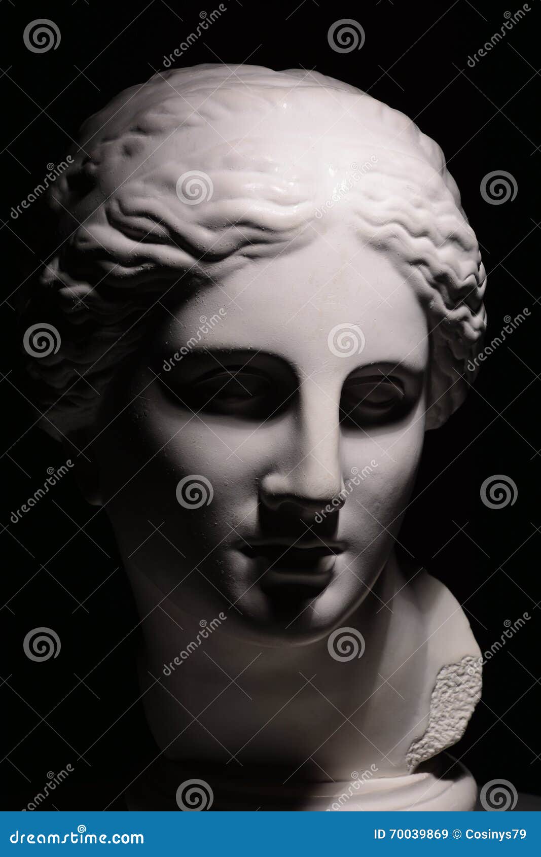 https://thumbs.dreamstime.com/z/classical-roman-bust-woman-sculpture-female-70039869.jpg