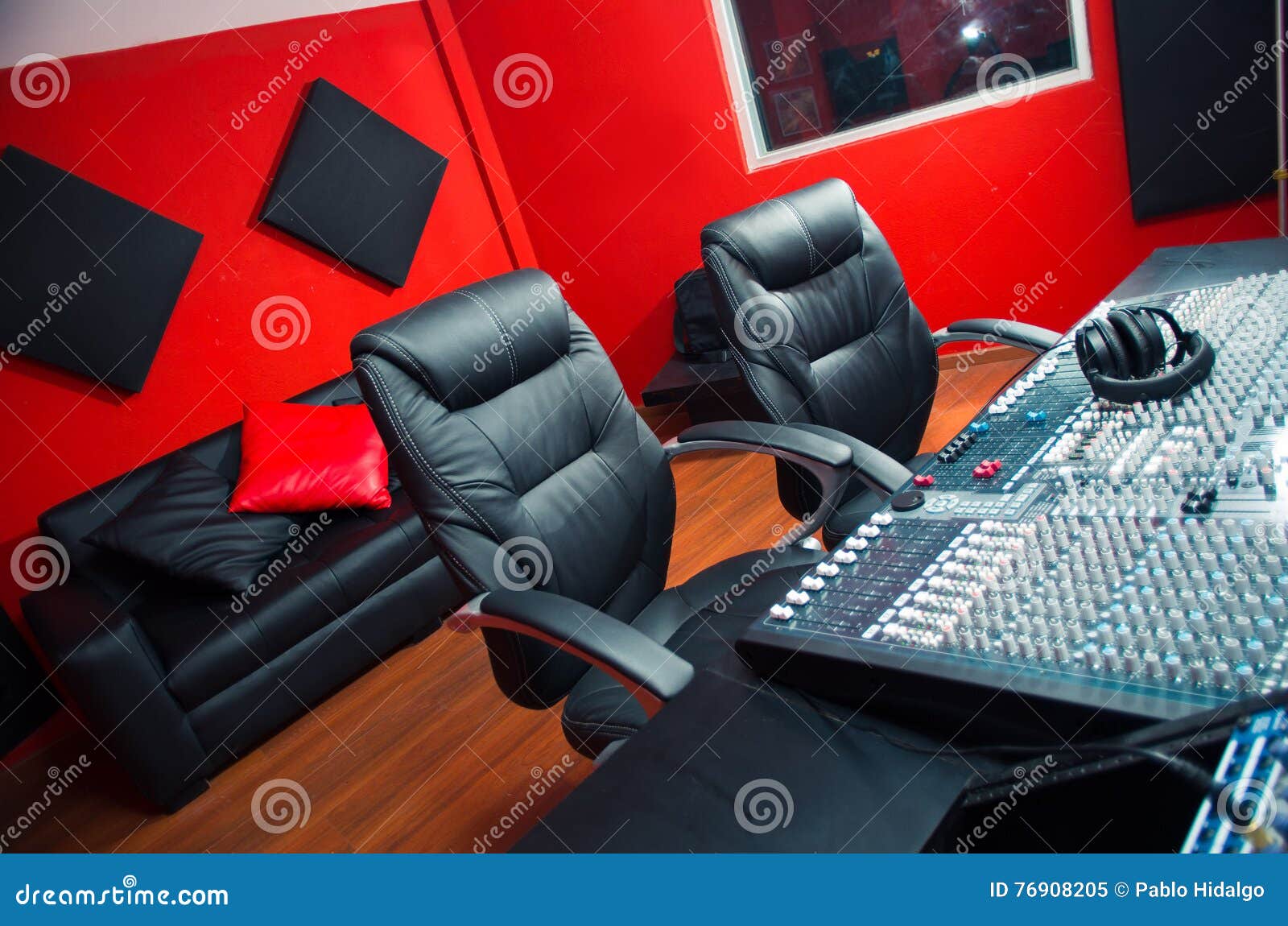 PRO Studio Setup + Tour