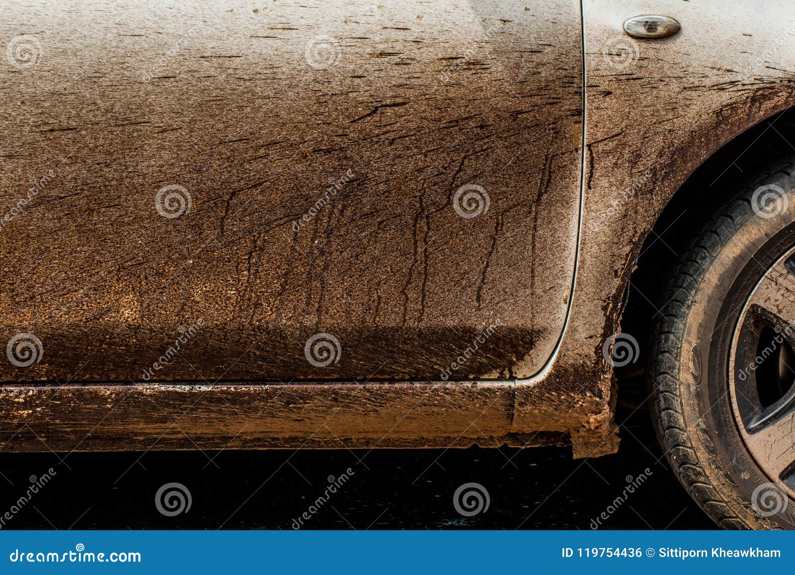 Clean dirty car stock photo. Image of detail, motor 119754436
