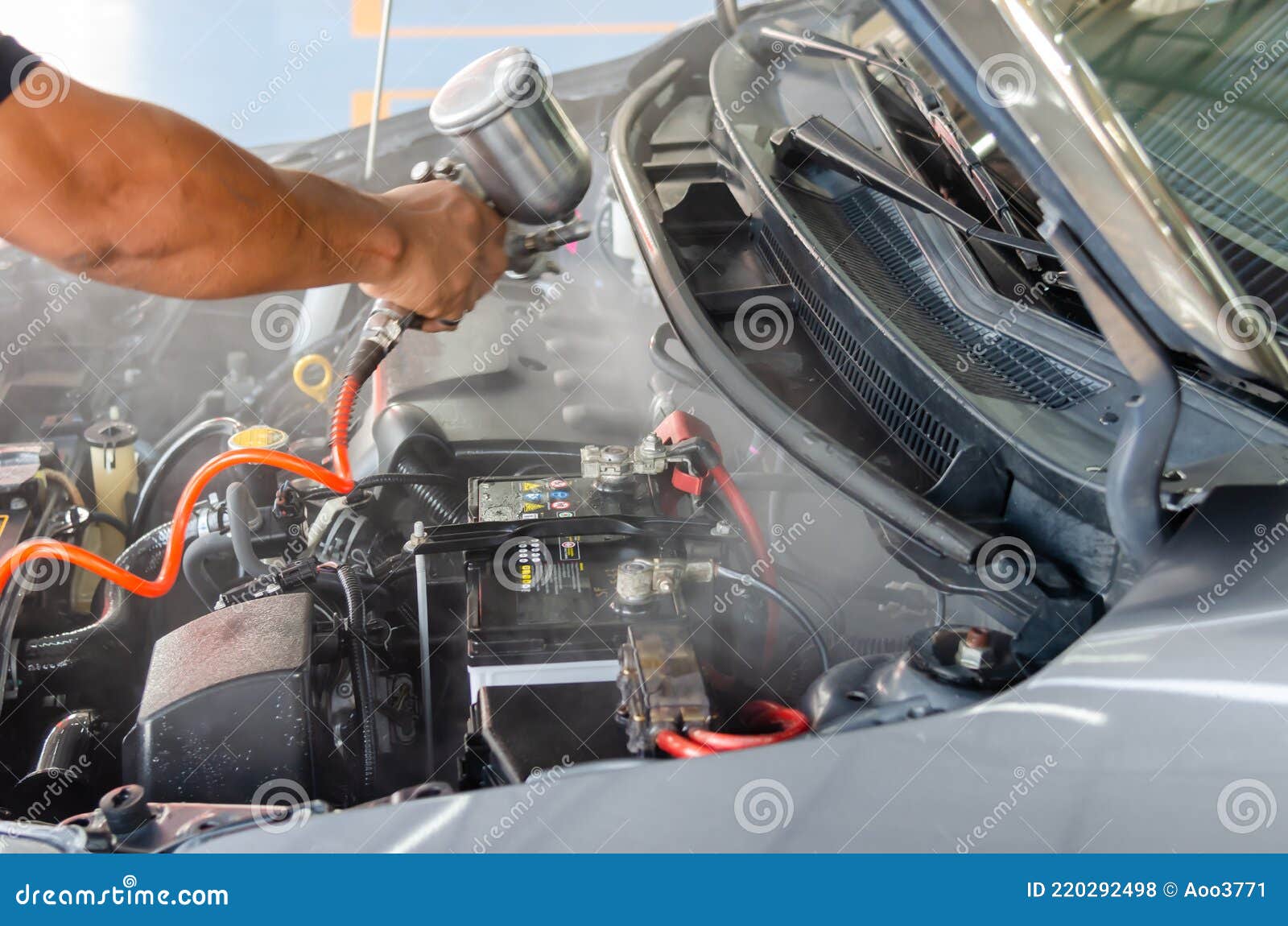 Clean The Engine After Washing The Engine. Spraying The Engine Room