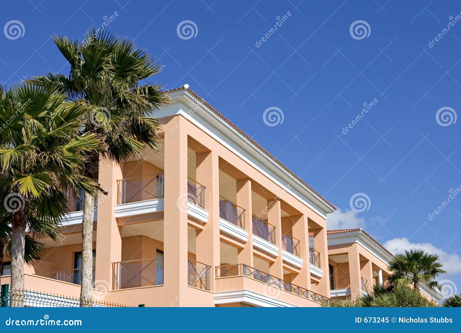 Wednesday In Spanish Arrow With Beach Background Stock Photo, Picture and Royalty Free Image. Image 49125471.