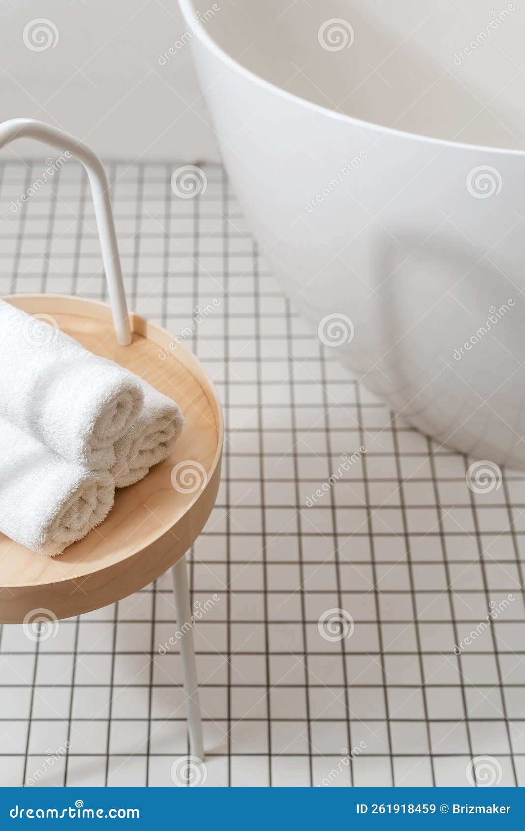 https://thumbs.dreamstime.com/z/clean-rolled-towels-bathroom-table-close-to-tub-concept-hygiene-face-body-towel-high-angle-view-cloth-folded-empty-261918459.jpg