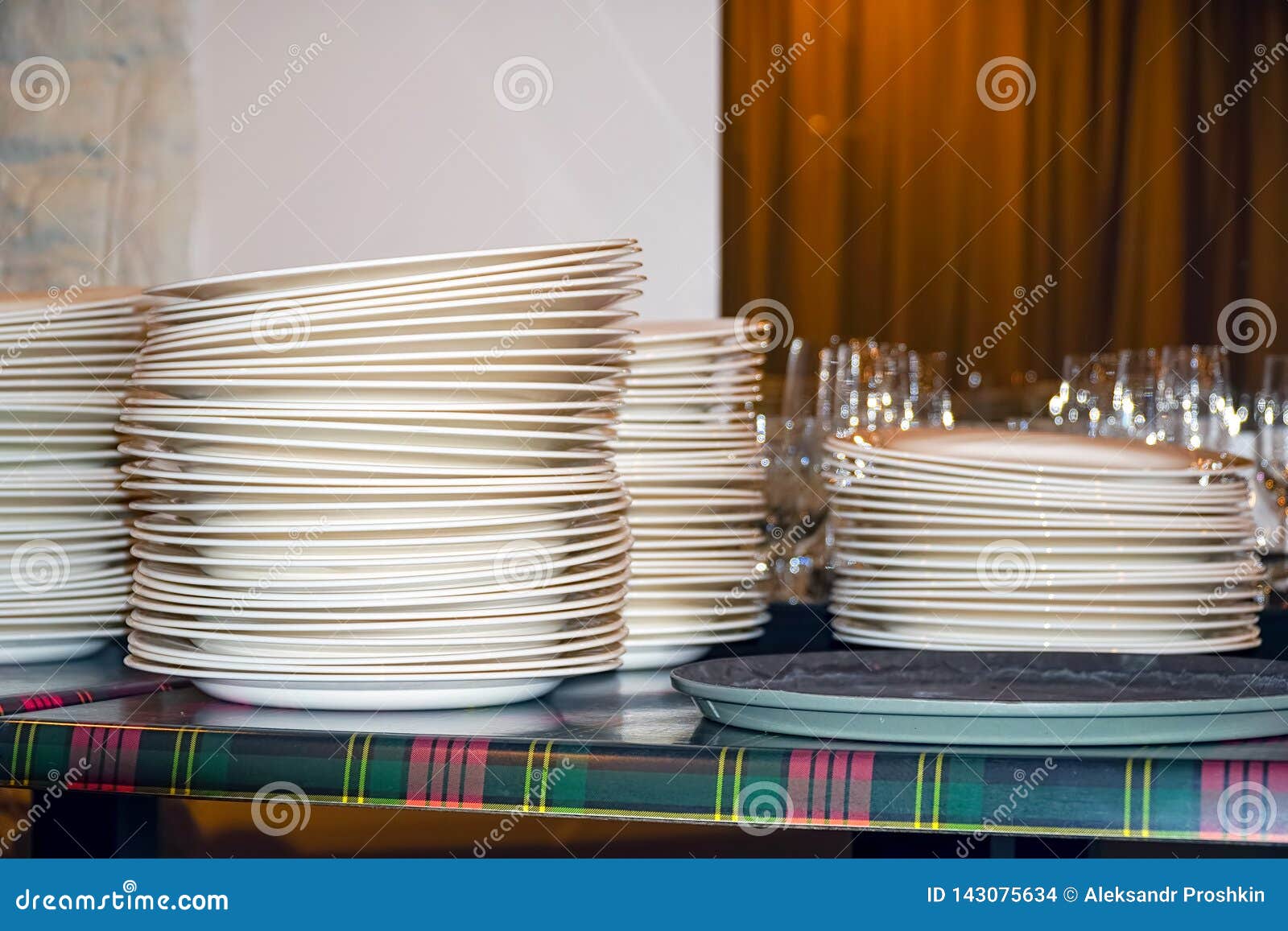 Clean White Plates Stacked on Table Stock Photo - Image of buffet ...