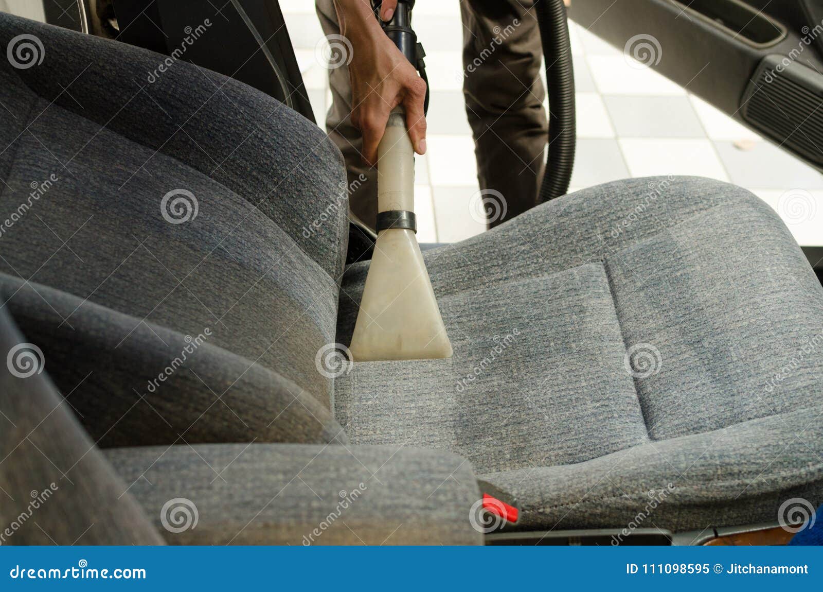 Cleaning of Car Seat with Wet Vacuum Cleaner Stock Image - Image of  interior, cleaning: 111098595