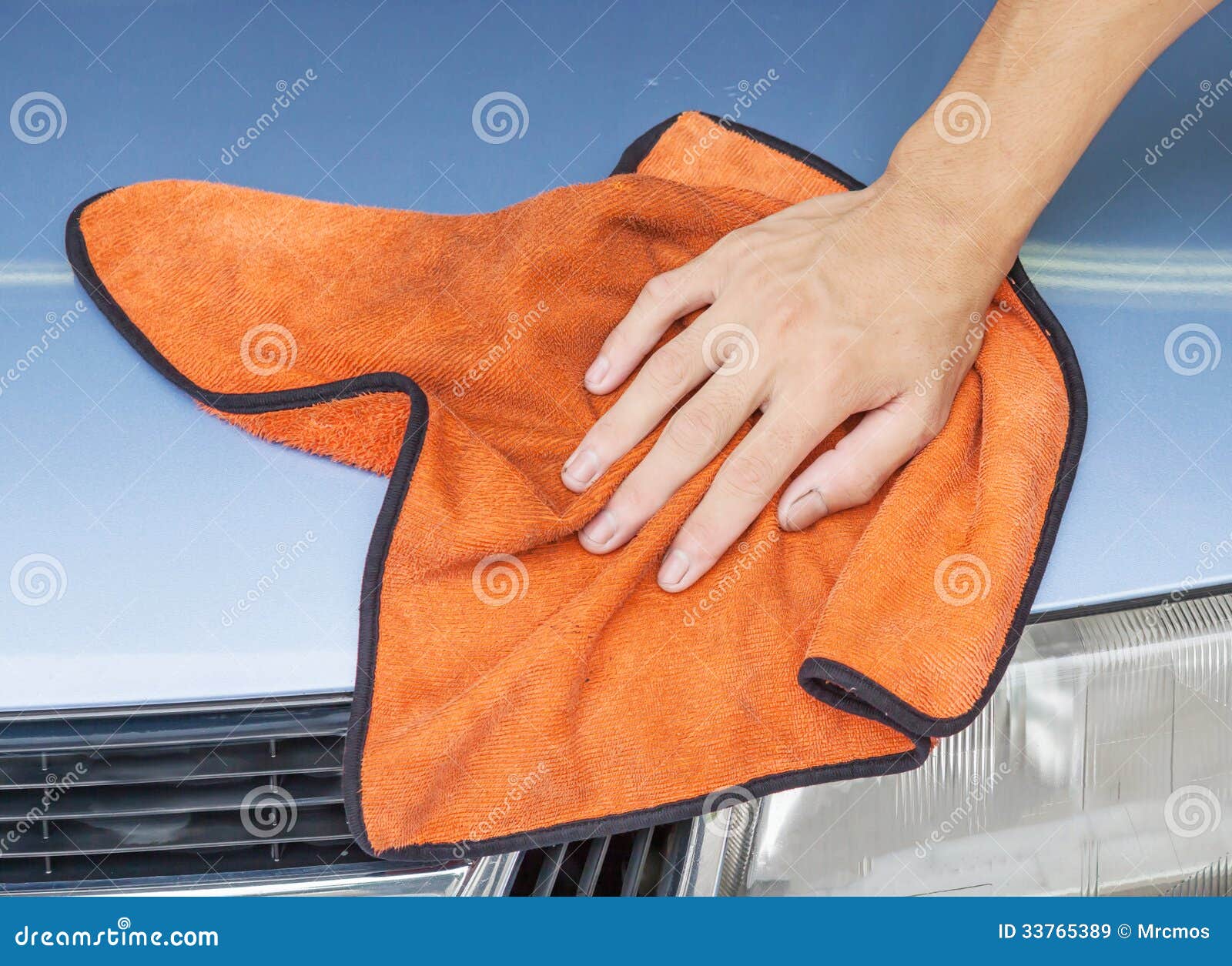 Cleaning Car Using Microfiber Cloth Stock Image Image of cleaning, auto 33765389