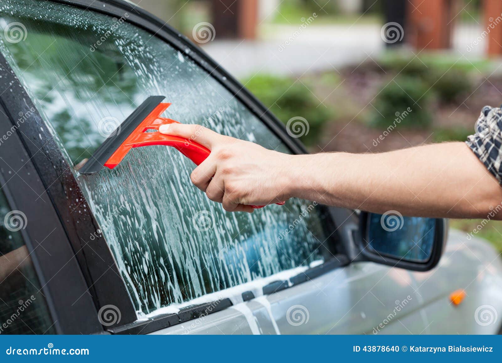 Cleaning car window stock photo. Image of spray, tourism 43878640