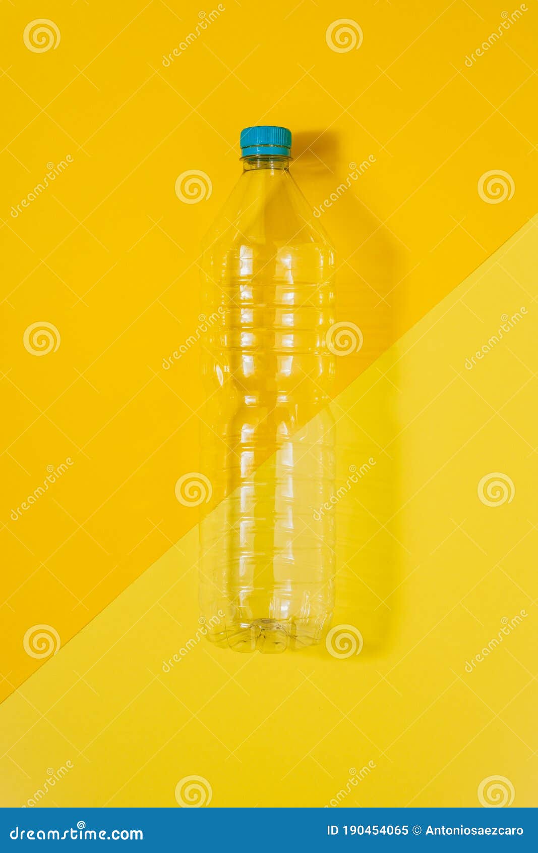 Download 3 365 Bottle Cap Plastic Yellow Photos Free Royalty Free Stock Photos From Dreamstime Yellowimages Mockups