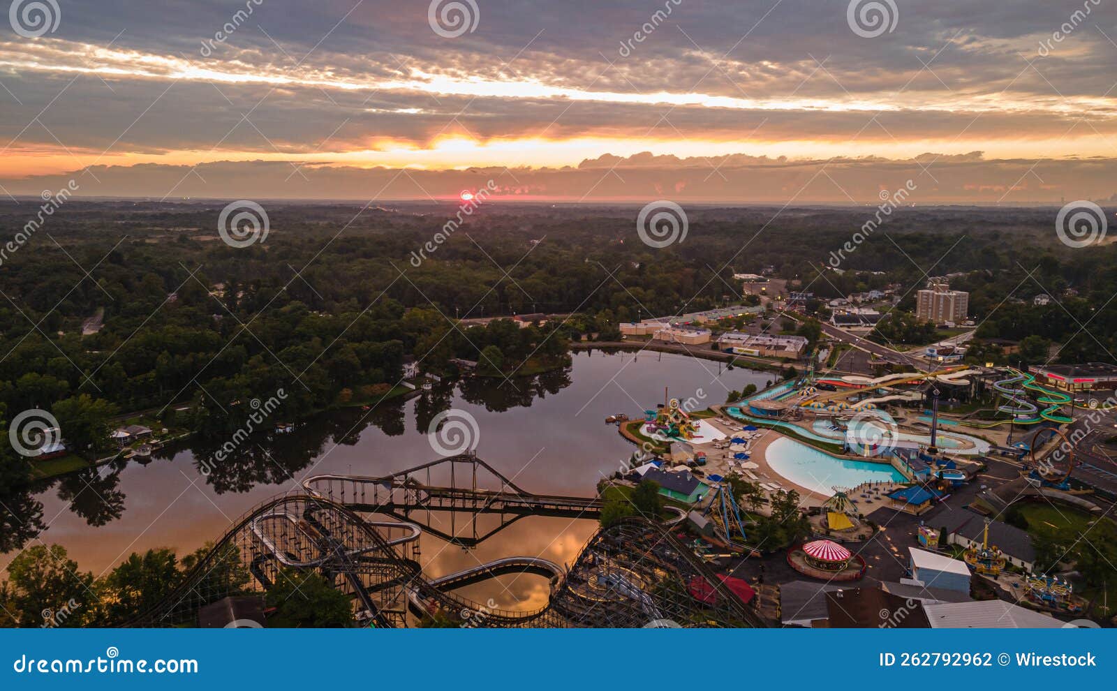 Clementon Park and Splash World Amusement Park. Stock Photo - Image of