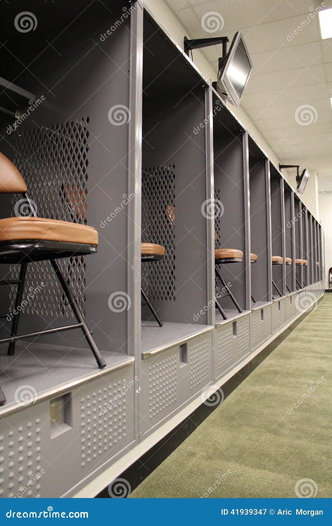 Cleveland Browns Visitors Locker Room Editorial Photography