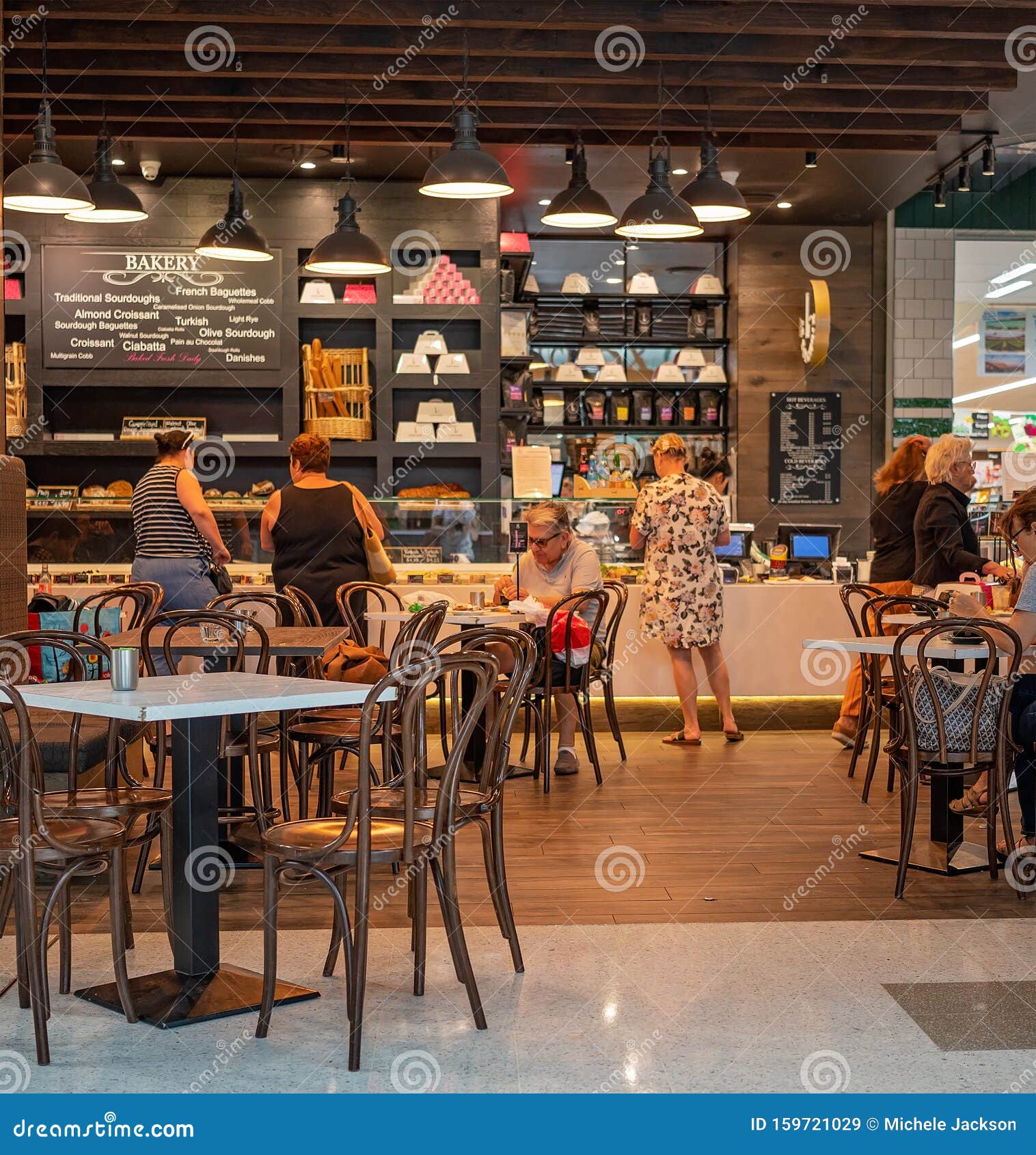 Clientes En Una Cafetería imagen de archivo editorial. Imagen de venta -  159721029